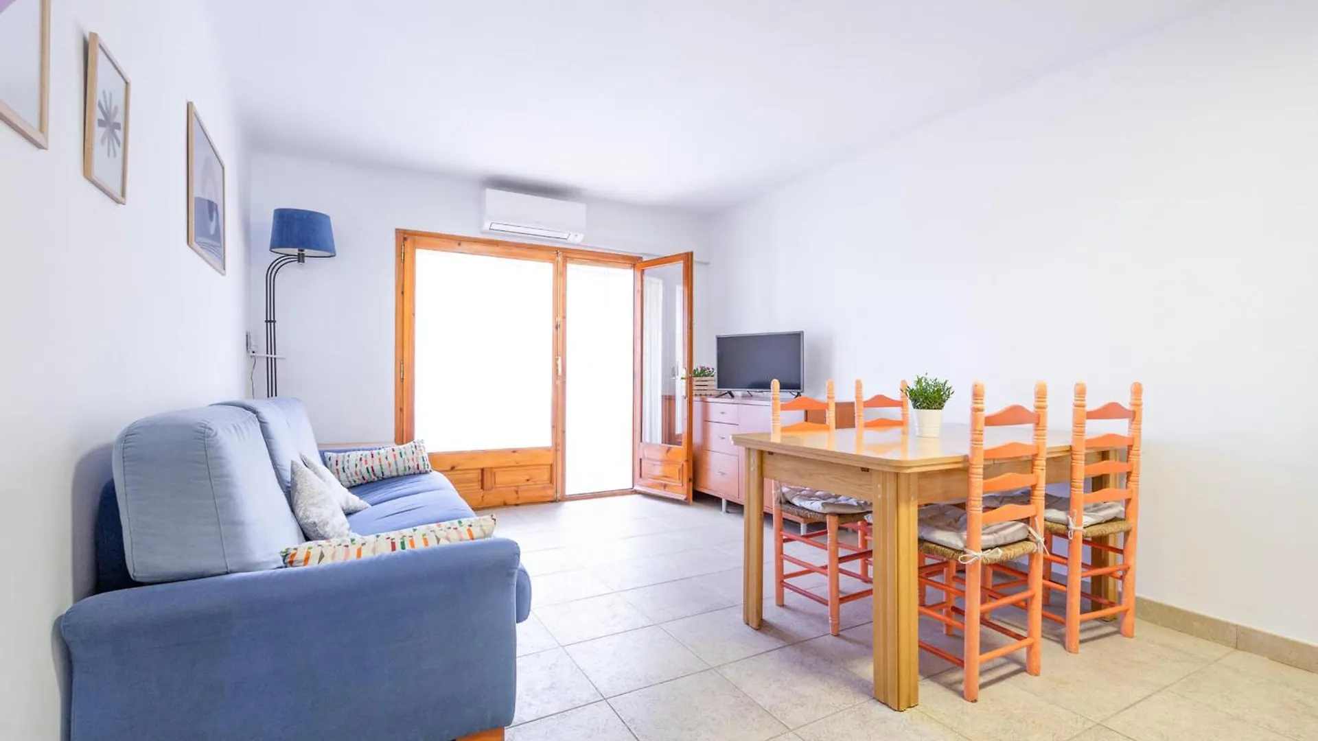 Apartamento Familiar Con Piscina, Terraza Y Wifi, A 450M De La Playa De Riells, Torroella De Montgri - Es-325-20 0*,