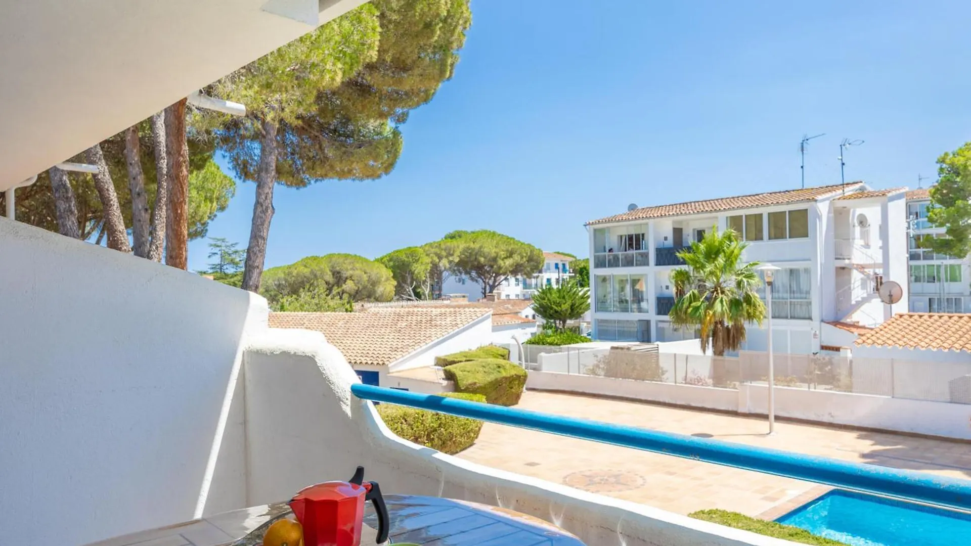 Appartement Apartamento Familiar Con Piscina, Terraza Y Wifi, A 450M De La Playa De Riells, Torroella De Montgri - Es-325-20 Spanje